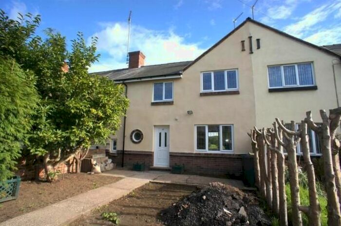 3 Bedroom Semi-Detached House To Rent In Coton Park, Linton, Swadlincote, DE12