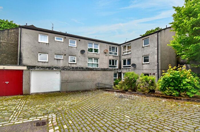 2 Bedroom Flat To Rent In Medlar Road, Cumbernauld, G67