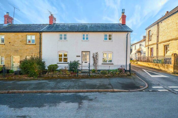 3 Bedroom Cottage For Sale In New Radnor, Presteigne, Powys, LD8