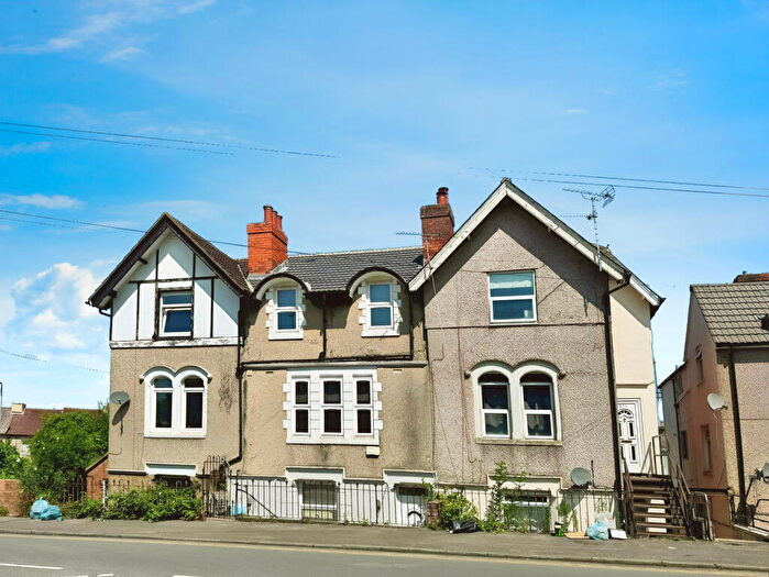 1 Bedroom Detached House To Rent In Kingshill Road, Swindon, SN1