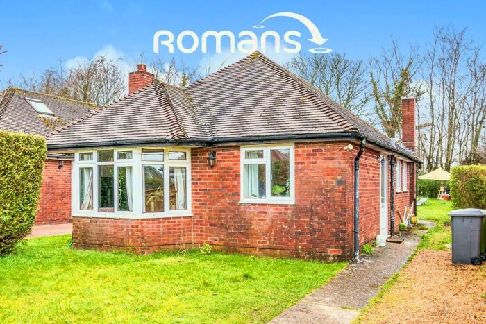 2 Bedroom Bungalow To Rent In Woodfield Drive, Winchester, SO22