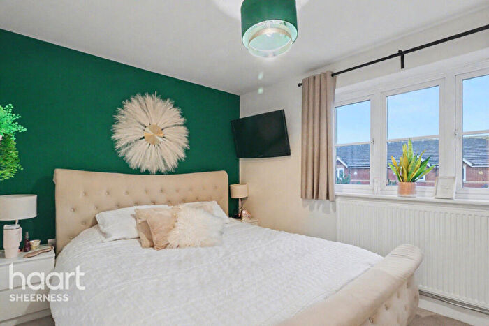 3 Bedroom Semi-Detached House For Sale In Crocus Avenue, Minster, ME12