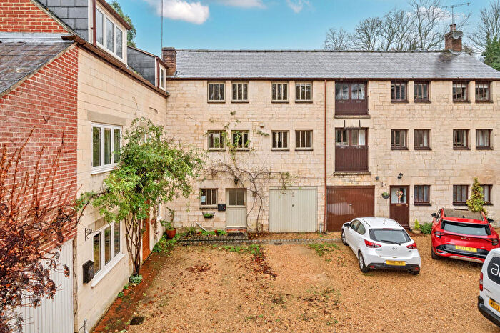 3 Bedroom Terraced House For Sale In Greenhouse Lane, Painswick, Stroud, GL6