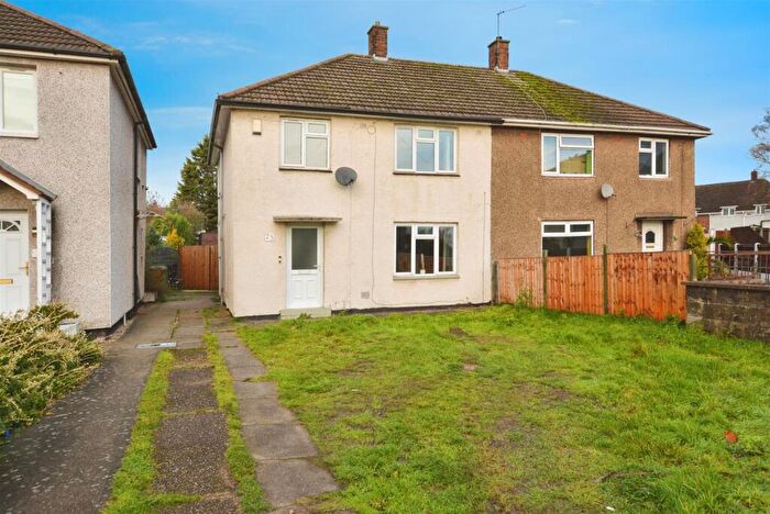 3 Bedroom Semi Detached House For Sale In St. Botolphs Road, Scunthorpe, DN16