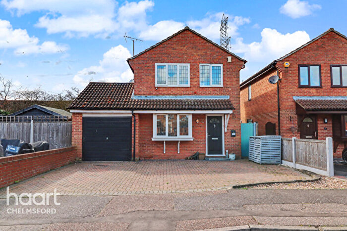 3 Bedroom Detached House For Sale In Villiers Place, Chelmsford, CM3