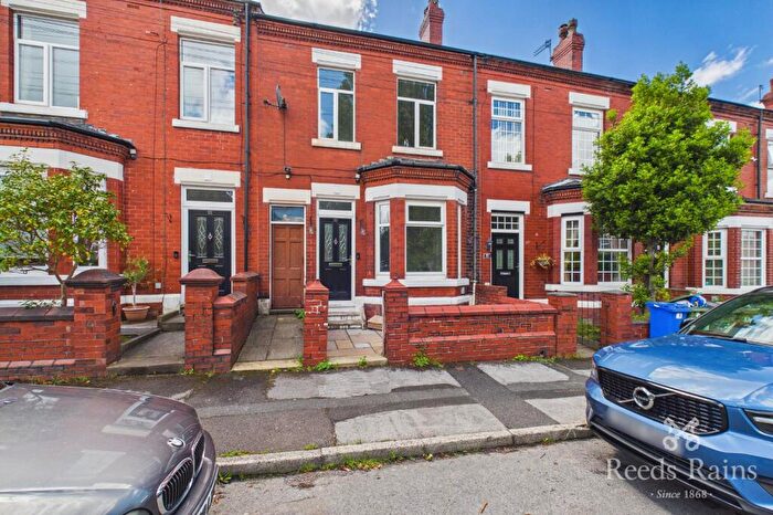 3 Bedroom Terraced House For Sale In Parsonage Street, Hyde, Greater Manchester, SK14