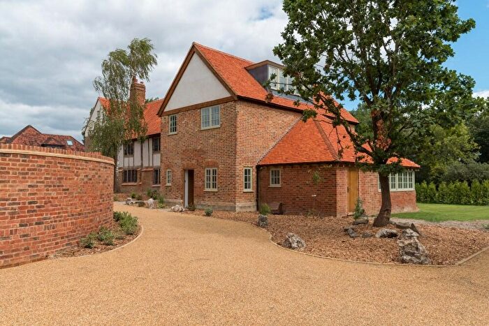 4 Bedroom End Of Terrace House To Rent In Denham Lane, Chalfont St Peter, Gerrards Cross, SL9