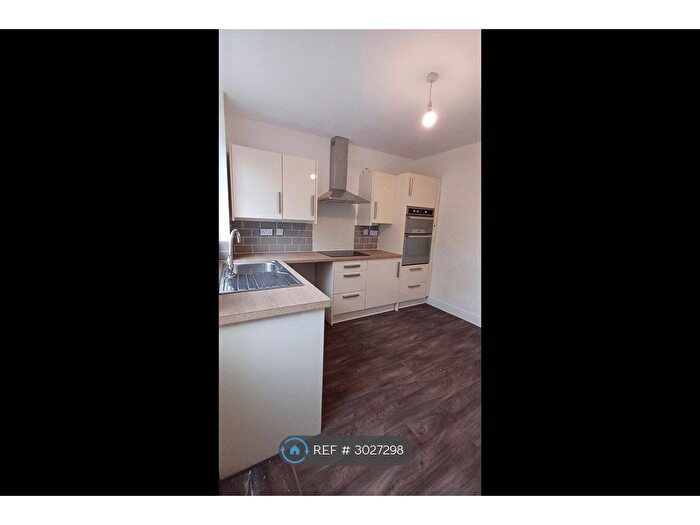 3 Bedroom Terraced House To Rent In Linden Street, Mansfield, NG19