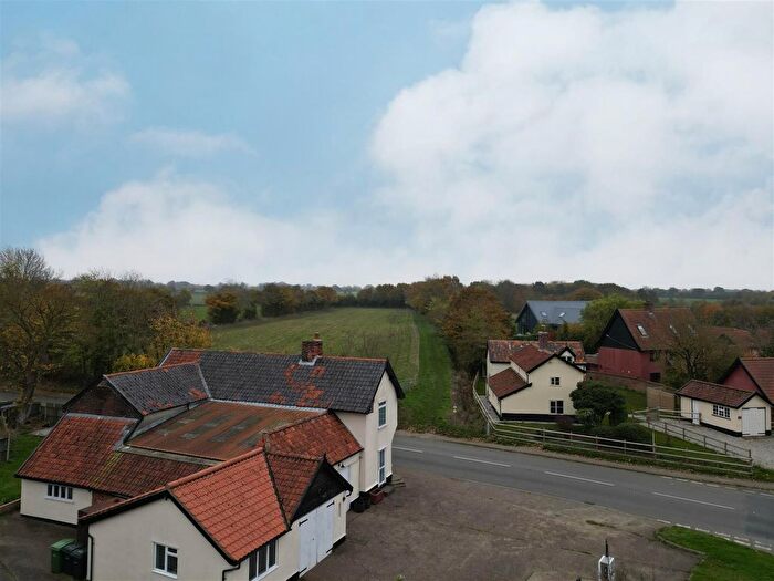 4 Bedroom Detached House For Sale In Common Road, Shelfanger, Diss, IP22