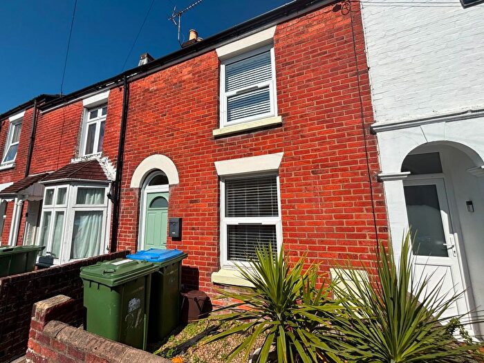 2 Bedroom Terraced House To Rent In Cedar Road, Southampton, SO14