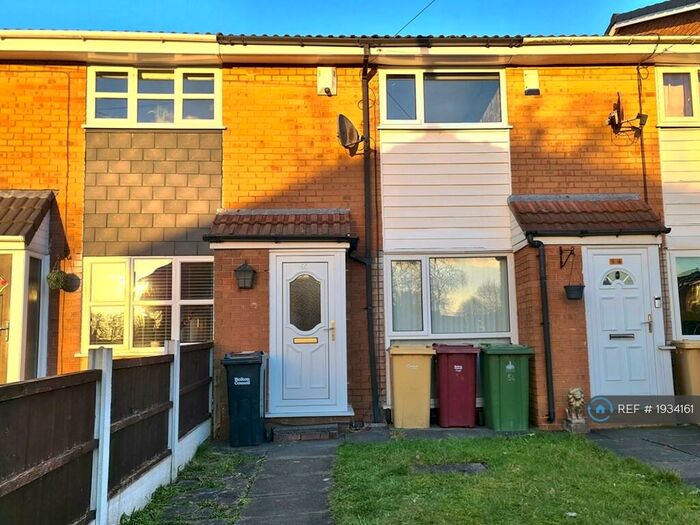 3 Bedroom Terraced House To Rent In Chester Avenue, Little Lever, Bolton, BL3
