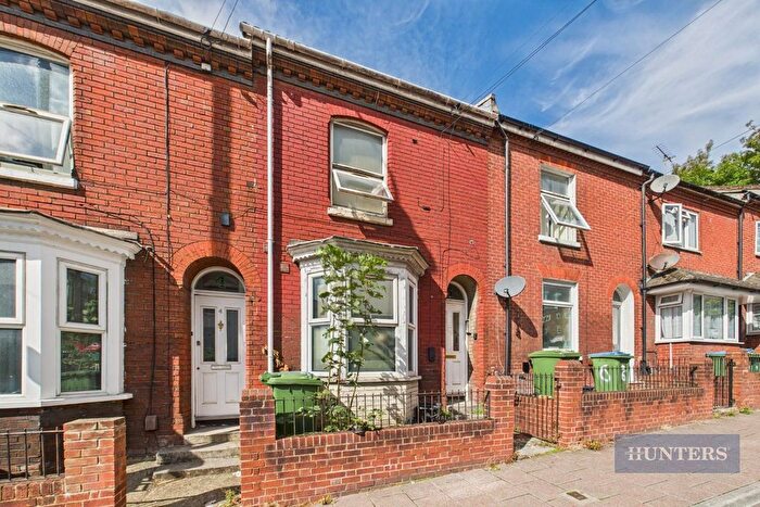 Studio To Rent In Bevois Hill, Southampton, SO14