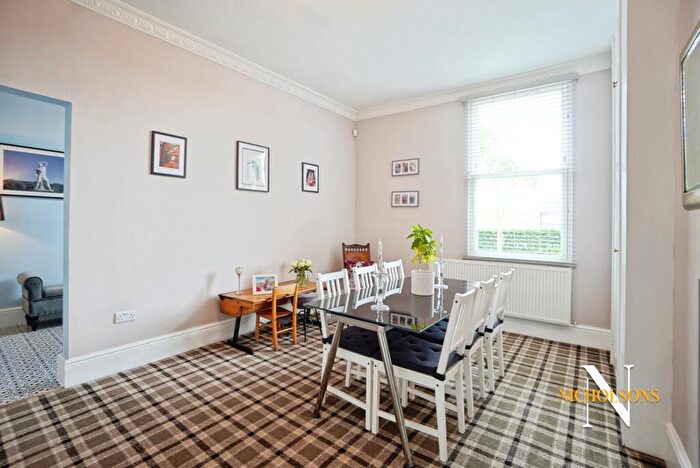 5 Bedroom Semi-Detached House For Sale In The Gables, Grove Coach Road, Retford, DN22