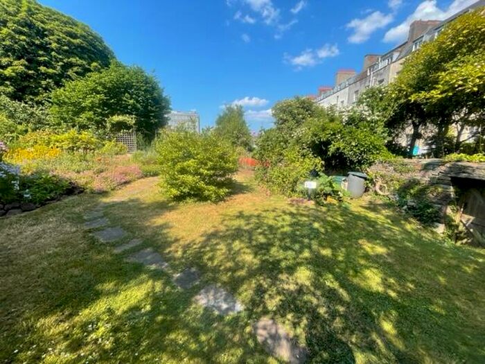 3 Bedroom Apartment To Rent In Richmond Terrace, Clifton, Bristol, BS8