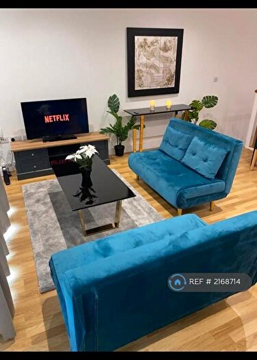 2 Bedroom Flat To Rent In Mabgate House, Leeds, LS9