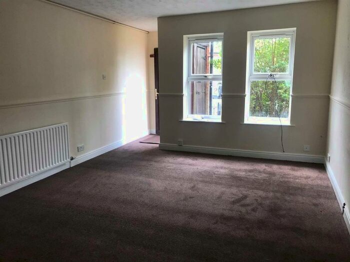 2 Bedroom Semi-Detached House To Rent In Coltman Street, Hull, HU3