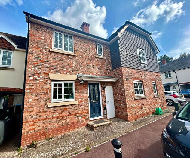 3 Bedroom Terraced House To Rent In The West Hundreds, Fleet, Hampshire, GU51