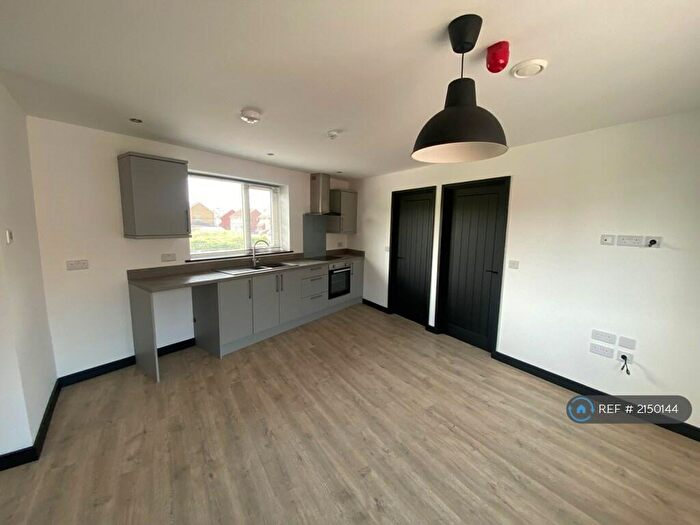 2 Bedroom Flat To Rent In Vernon Road, Nottingham, NG6