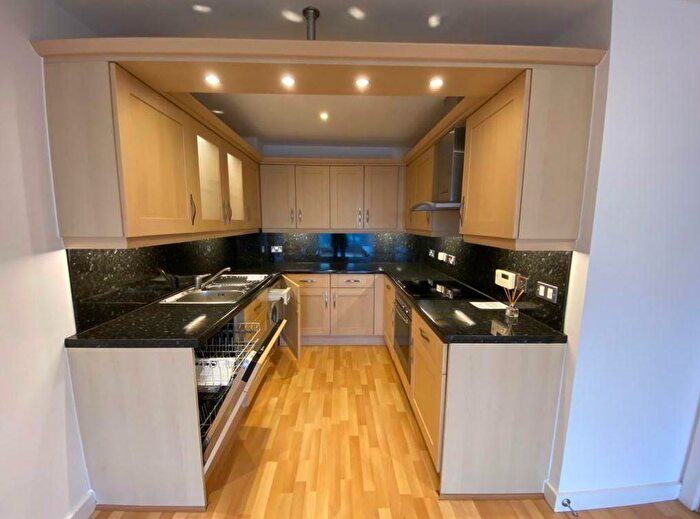 1 Bedroom Apartment For Sale In Wellington Street, Leeds, LS1