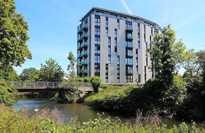 1 Bedroom Apartment To Rent In Century Tower, Shire Gate, CM2