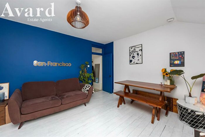 1 Bedroom Flat For Sale In Dyke Road Drive, Brighton, BN1