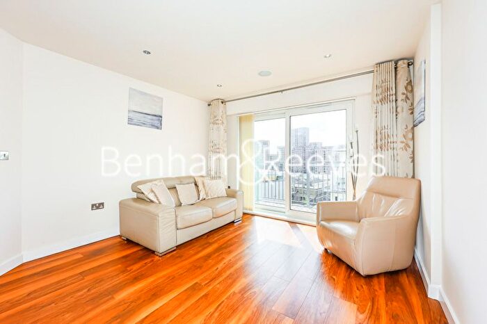2 Bedroom Flat To Rent In Heritage Avenue, Beaufort Park, NW9