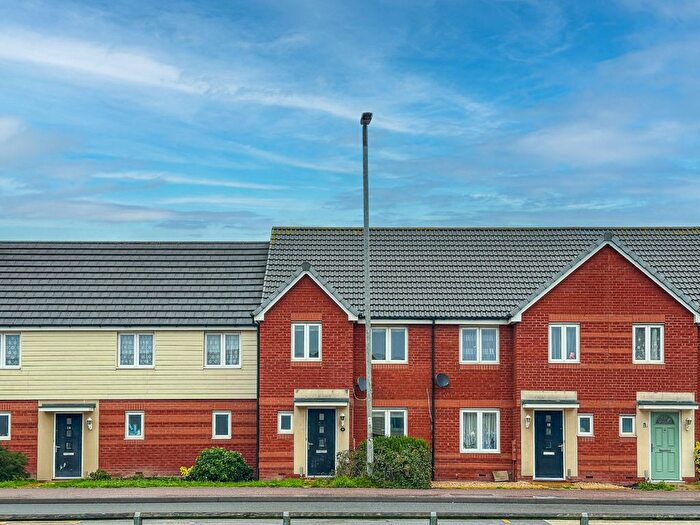 3 Bedroom Terraced House To Rent In Kings Drive, Bridgwater, Somerset, TA6