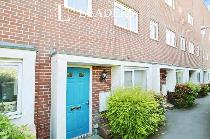 5 Bedroom Terraced House To Rent In Aviation Avenue, Hatfield, Hertfordshire, AL10