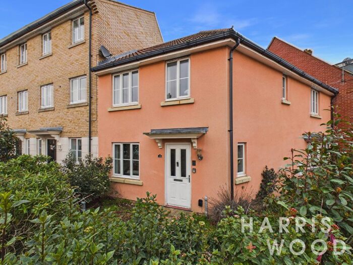 3 Bedroom Semi Detached House For Sale In Kirk Way, Colchester, Essex, CO4