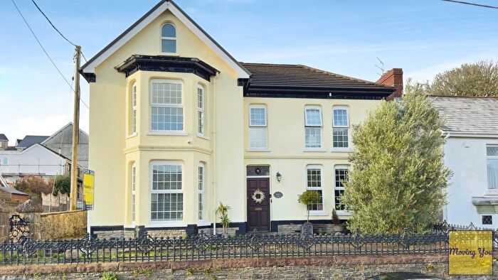 4 Bedroom Detached House For Sale In Milborough Road, Ystalyfera, SA9