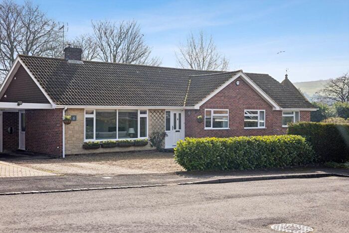 4 Bedroom Detached Bungalow For Sale In Downs Close, Eastbury, RG17