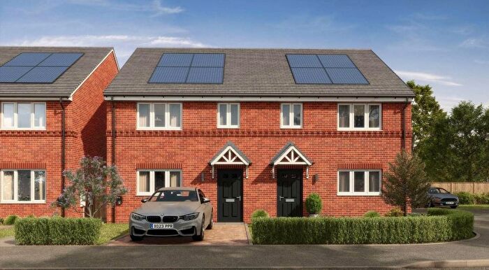 3 Bedroom Semi-Detached House For Sale In Cale Lane, Aspull, Wigan, Greater Manchester, WN2