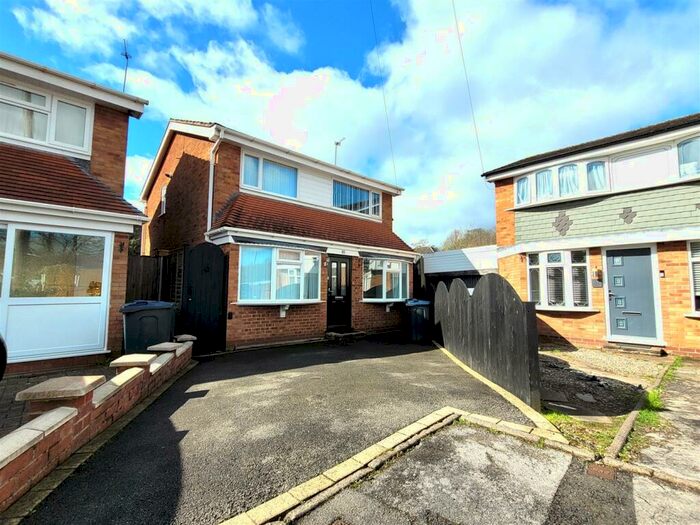 4 Bedroom Detached House To Rent In Greenway, Birmingham, B20