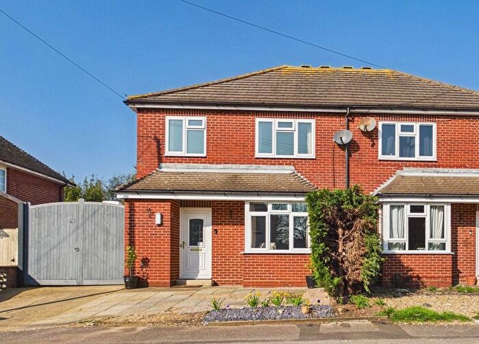 3 Bedroom Semi-Detached House For Sale In Beaulieu Road, Hamble, Southampton, SO31