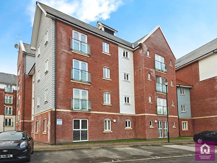 2 Bedroom Flat For Sale In Saddlery Way, Chester, Cheshire, CH1