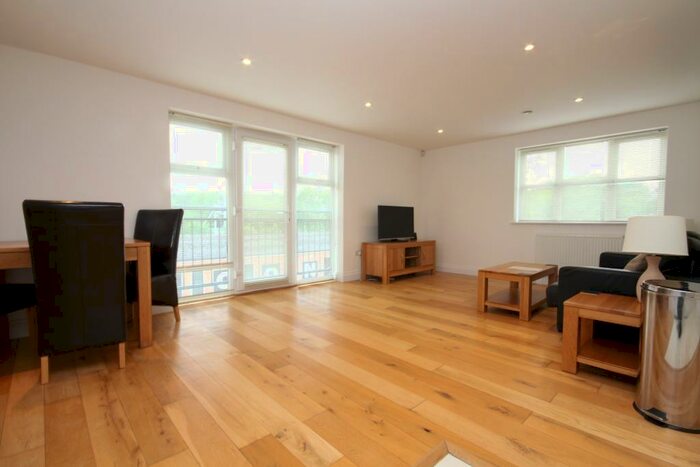 1 Bedroom Apartment To Rent In Grenfell Road Maidenhead Berkshire, SL6