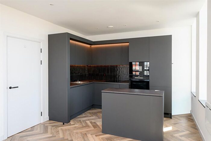 2 Bedroom Flat For Sale In Cream, The Cocoa Works, Haxby Road, York, YO31