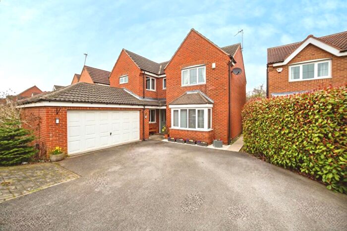 4 Bedroom Detached House For Sale In Kingfisher Drive, Barnsley, S73