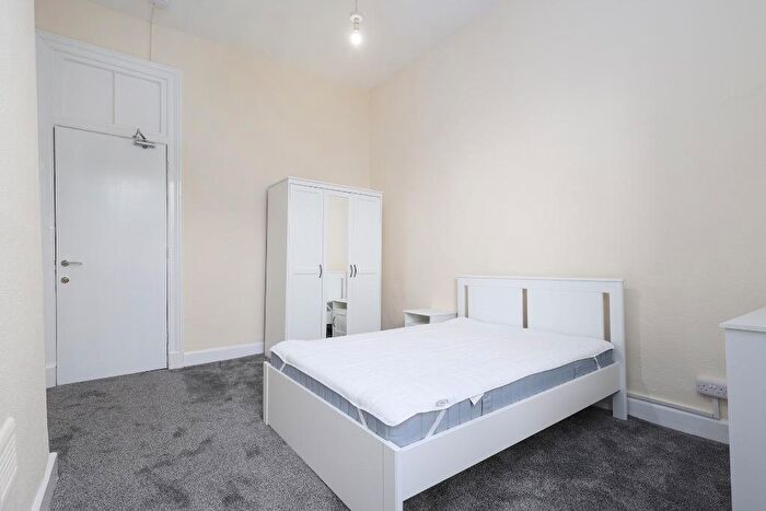 5 Bedroom Flat To Rent In Cecil Street, Hillhead, Glasgow, G12
