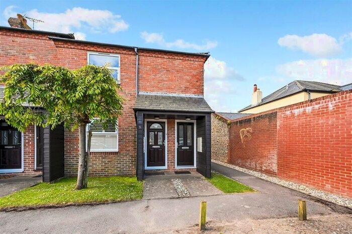 1 Bedroom House To Rent In Upper Bognor Road, Bognor Regis, PO21