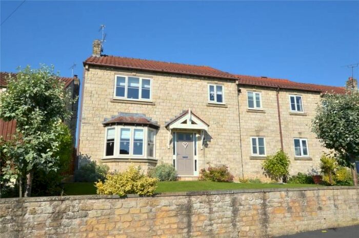4 Bedroom Link Detached House To Rent In Milnthorpe Way, Bramham LS23