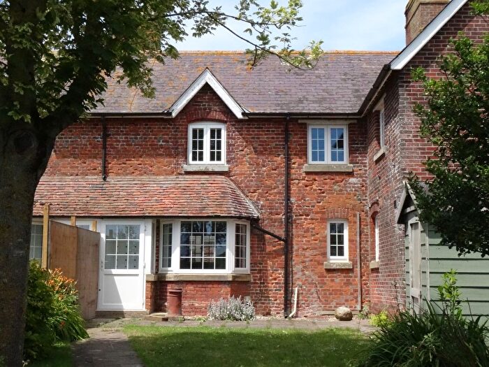 3 Bedroom Terraced House For Sale In Rowling, Goodnestone, CT3