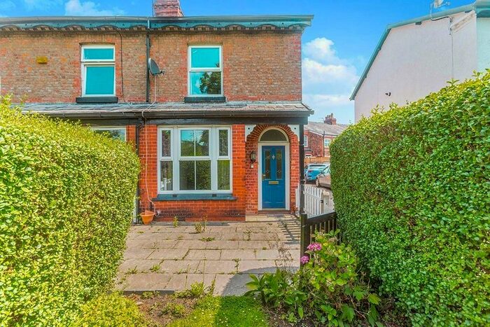 2 Bedroom Terraced House To Rent In Lidgate Grove, Manchester, Greater Manchester, M20