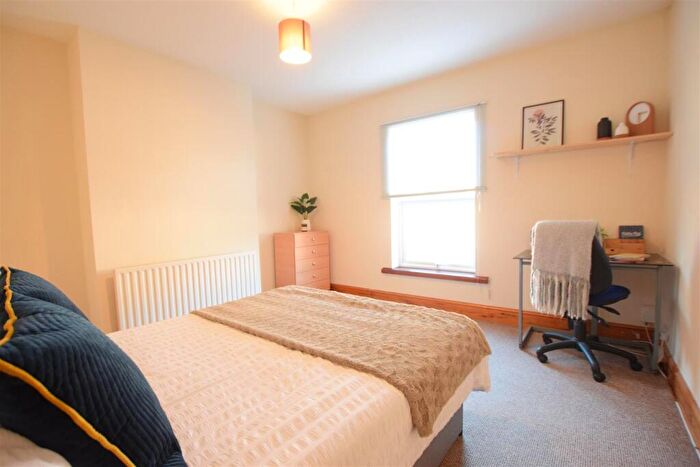 4 Bedroom Terraced House To Rent In Gresham Street - Student House - /, LN1