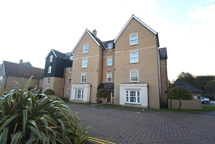 3 Bedroom Apartment For Sale In Mill Park Gardens, Mildenhall, Bury St. Edmunds, Suffolk, IP28
