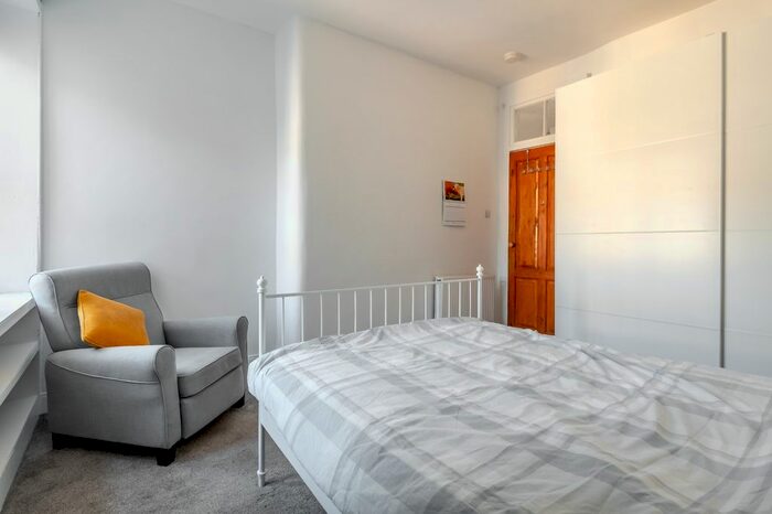 2 Bedroom Flat To Rent In Ardery Street, Partick, Glasgow, G11