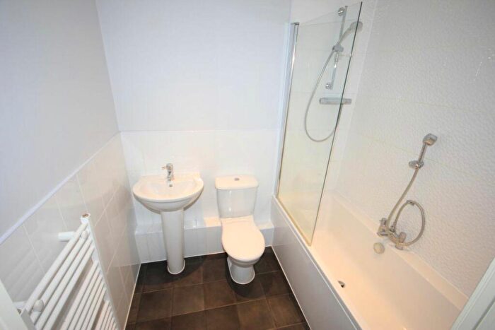 2 Bedroom Apartment To Rent In Crooked Bridge Court, Stafford, ST16