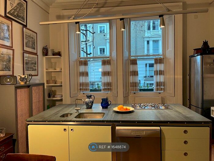 1 Bedroom Flat To Rent In Ladbroke Gardens, London, W11