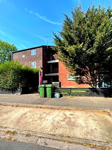 1 Bedroom Flat To Rent In Maple Road, Hayes, UB4