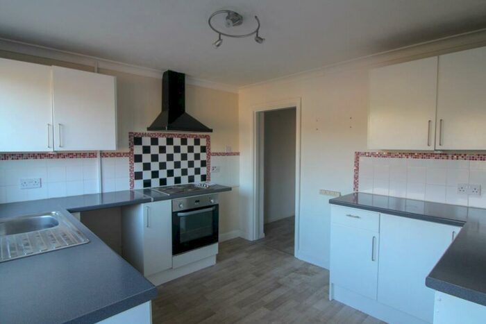 3 Bedroom Semi-Detached House To Rent In Queensway, Scunthorpe, Lincolnshire, DN16